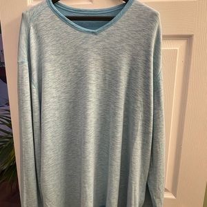 Tommy Bahama reversible v neck long sleeve